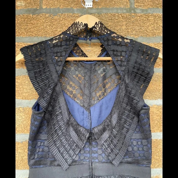 Adelyn rae lace dress size small - Picture 15 of 15